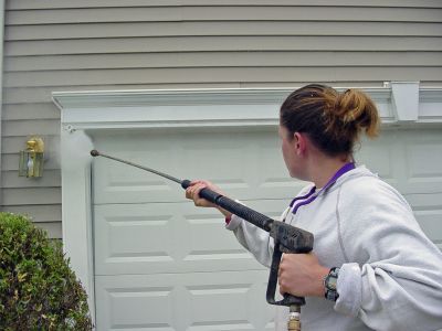 Improve the Appearance of Your Garage!